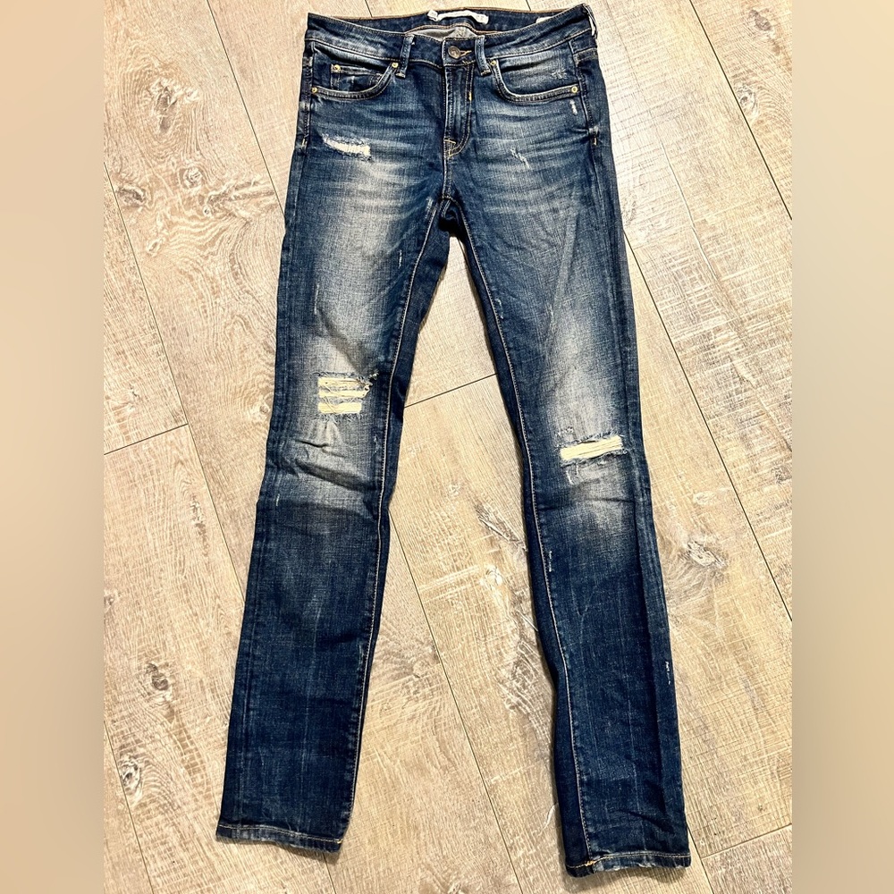 Zara Premium Denimwear Collection